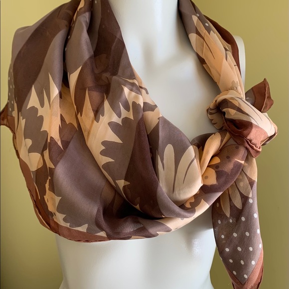 Italian Moana Bandini brand 100% silk scarf brown & gold beige Flower Print 85cm - Picture 1 of 5